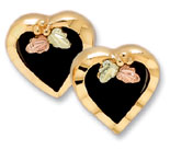 Landstroms heart earrings