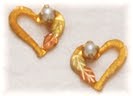 Landstroms pearl earrings