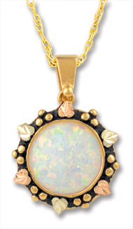 Landstroms opal pendant