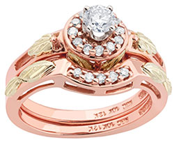 Landstroms pink gold diamond wedding set